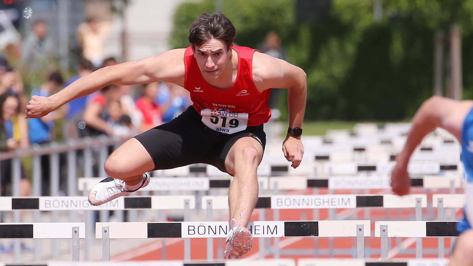 Luca Merita hadert beim Sportfest in Bönnigheim mit seiner Leistung. Foto: Baumann Luca Merita hadert beim Sportfest in Bönnigheim mit seiner Leistung. Foto: Baumann