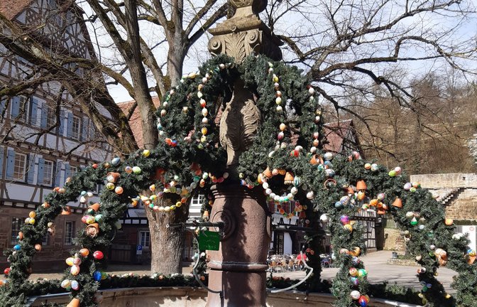 Der Osterbrunnen des Klosters Maulbronn.  <span class='image-autor'>Foto: SSG</span>
