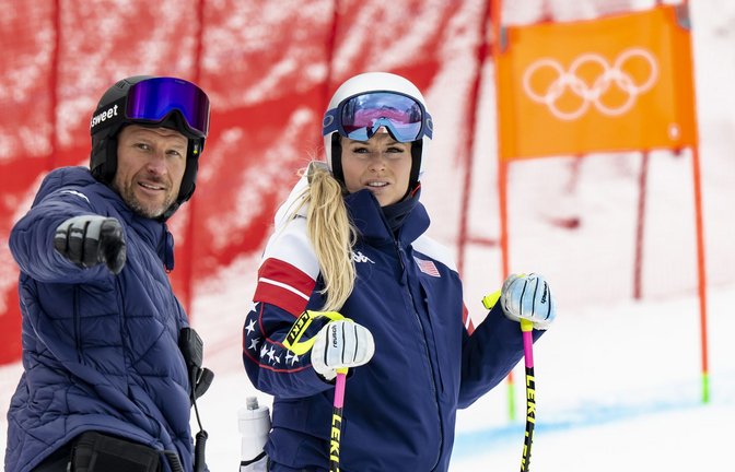 Aksel Lund Svindal (li.) und Lindsey Vonn vor einem Trainingslauf in Cortina d’Ampezzo.<span class='image-autor'>Foto: Jean-Christophe Bott/Keystone/dpa</span>