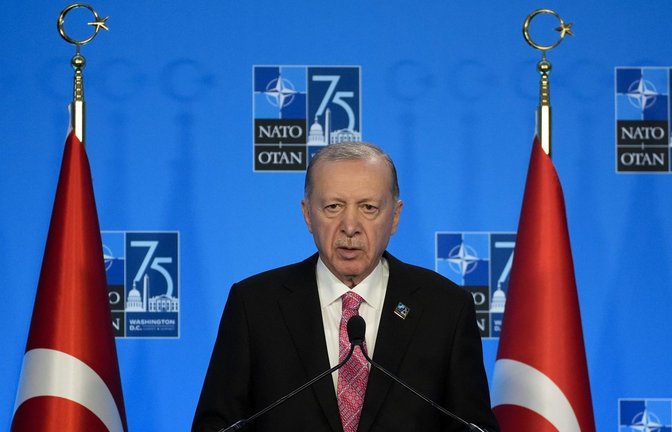 Recep Tayyip Erdogan beim Nato-Gipfel in Washington<span class='image-autor'>Foto: dpa/Stephanie Scarbrough</span>