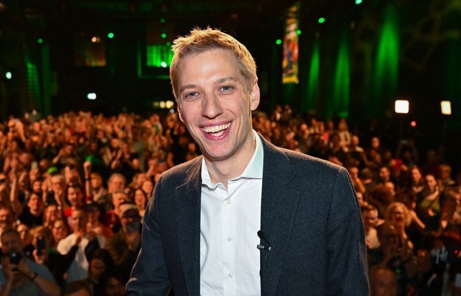 Strahlender Wahlsieger in München: Dominik Krause.<span class='image-autor'>Foto: Sven Hoppe/dpa</span>