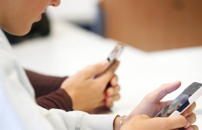 Wie viel Internet ist gut für   Kinder und Jugendliche? Viele Forscher und Politiker treten aktuell  für Restriktionen ein.<span class='image-autor'>Foto: dpa</span>