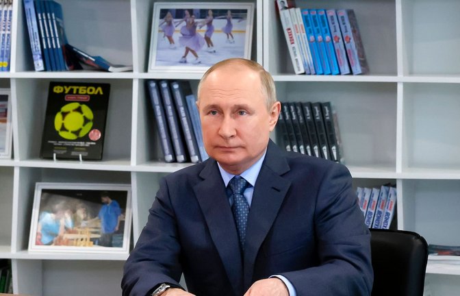 London zeigt sich offen für ein Kriegsverbrechertribunal gegen den russischen Präsidenten Wladimir Putin.<span class='image-autor'>Foto: Mikhail Metzel/Pool Sputnik Kremlin/AP/dpa</span>