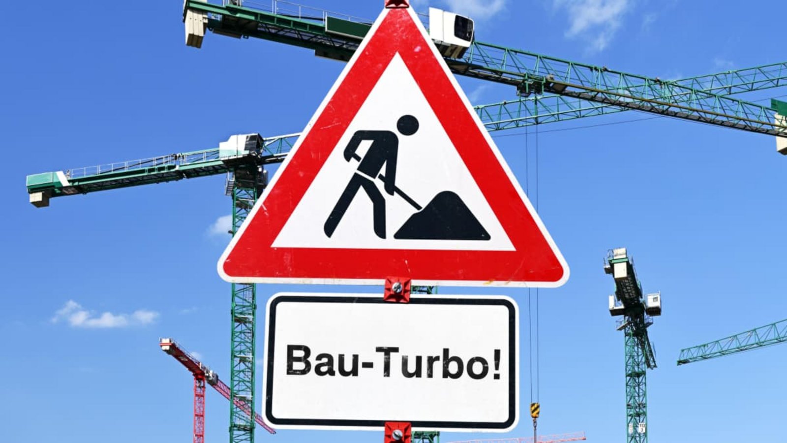 Baukräne sind im Kreis Böblingen derzeit eher die Ausnahme als die Regel, insbesondere in den Städten.Christian Ohde/actionpress Baukräne sind im Kreis Böblingen derzeit eher die Ausnahme als die Regel, insbesondere in den Städten.Christian Ohde/actionpress