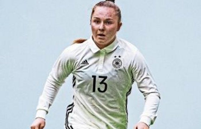 Für den DFB am Ball: Madeleine Steck Foto: Getty