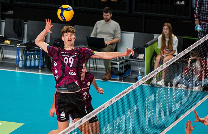 Der 2,11 Meter große Caleb Lipscomb punktet künftig für die Barock Volleys MTV Ludwigsburg.<span class='image-autor'>Foto: Imago/Lobeca</span>
