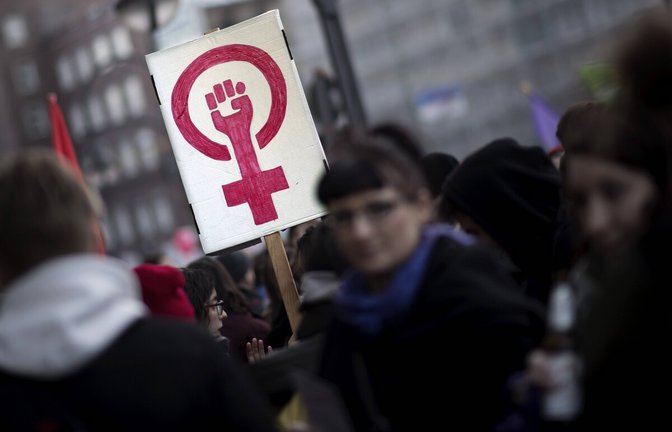 Am 8. März demonstrieren jedes Jahr Frauen dafür, ihre Rechte zum Wohle aller zu wahren.<span class='image-autor'>Foto: imago/IPON</span>