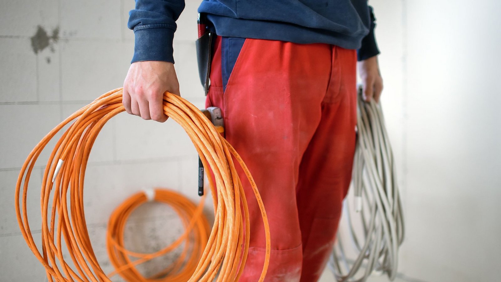 Die Bauwirtschaft profitiert besonders von der Westbalkanregelung.Foto: dpa-Zentralbild/Britta Pedersen Die Bauwirtschaft profitiert besonders von der Westbalkanregelung.Foto: dpa-Zentralbild/Britta Pedersen