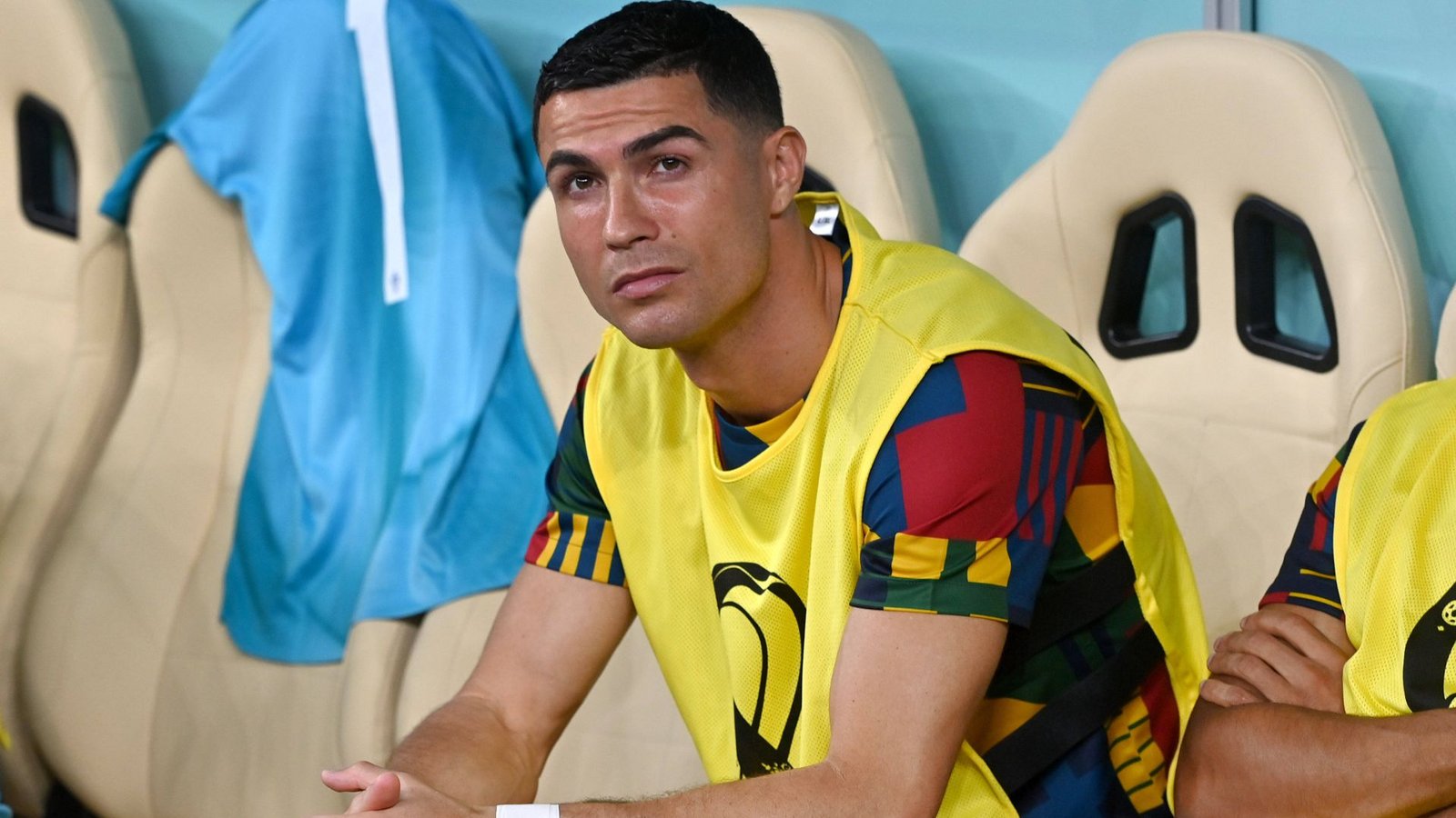 Bei dieser WM sitzt Ronaldo oft auf der Bank. Dennoch steht der 37-Jährige im Fokus.Foto: /Sven Simon