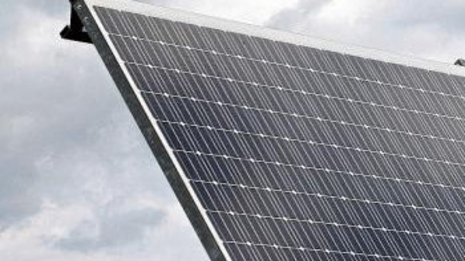 Freiflächen-Solaranlagen sollen kommen. p Freiflächen-Solaranlagen sollen kommen. p