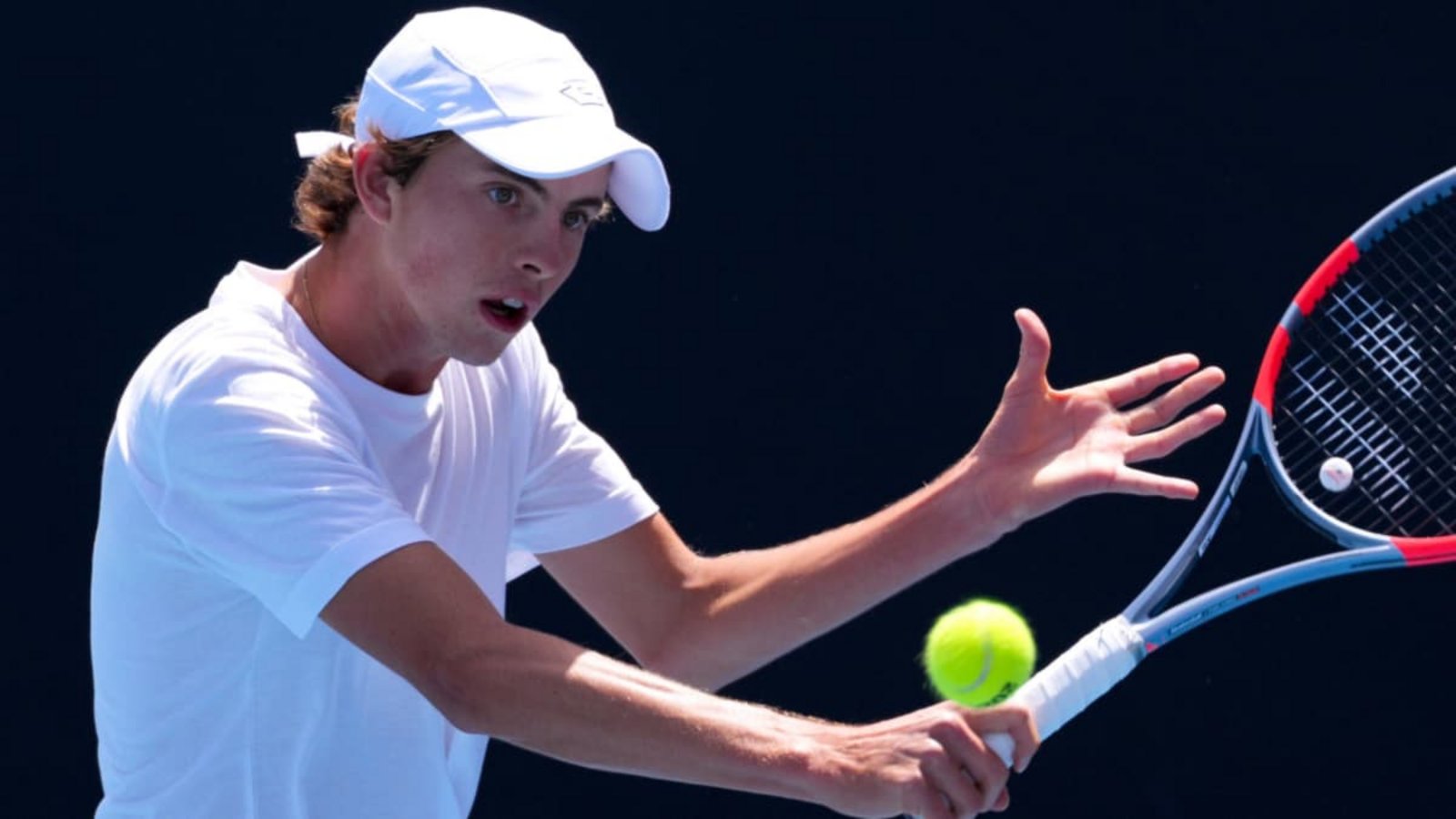 Der 17 Jahre alte Emilio Camacho stand schon im Daviscup-Team von Ecuador und tritt in diesem Jahr beim Jugend-Cup in Rutesheim an.IMAGO/PsnewZ