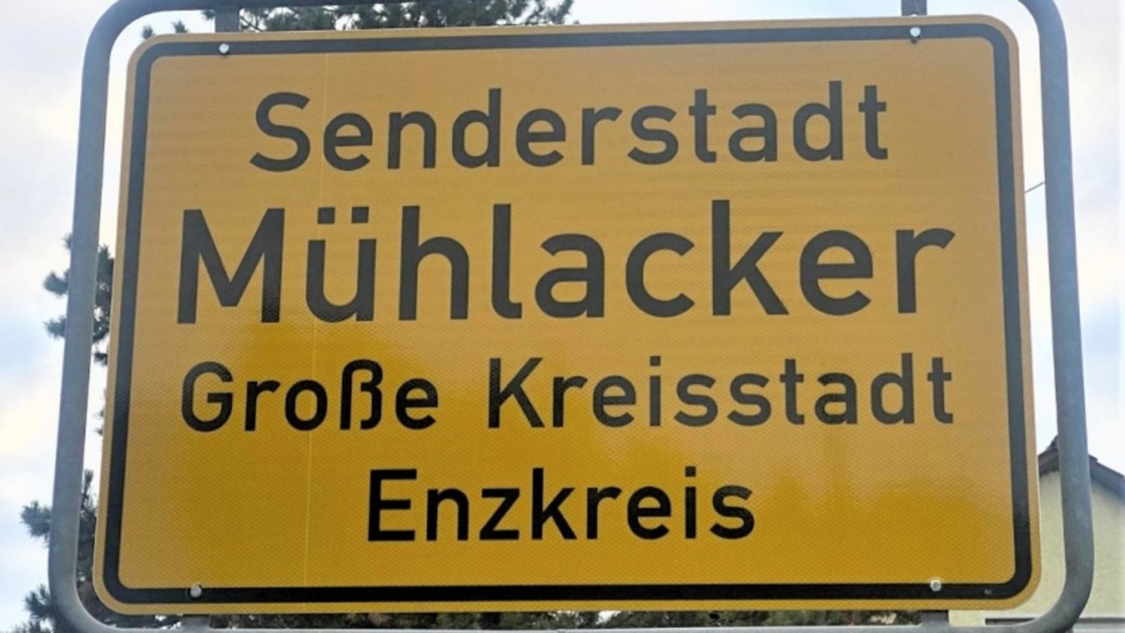mühlacker, senderstadt ortsschild Foto: Müller