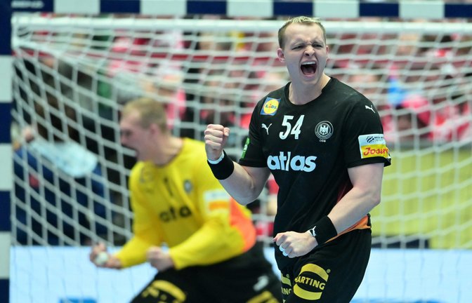 Wie kommt die deutsche Nationalmannschaft bei der Handball-Europameisterschaft der Männer 2026 in das Halbfinale?<span class='image-autor'>Foto: picture alliance/dpa | Sina Schuldt</span>