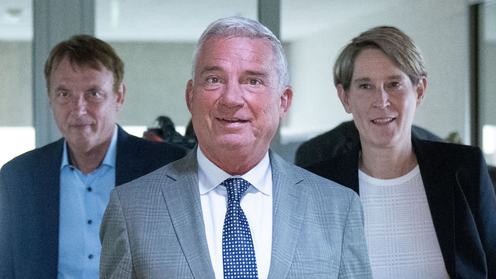 Strobl (Mitte), Jörg Krauss und Stefanie Hinz wollen die Führung der Polizei neu strukturieren.Foto: dpa/Marijan Murat Strobl (Mitte), Jörg Krauss und Stefanie Hinz wollen die Führung der Polizei neu strukturieren.Foto: dpa/Marijan Murat