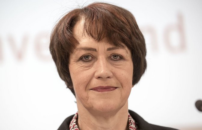 Doris Pfeiffer, die Chefin des Spitzenverbandes der GKV, warnt vor höheren Kassenbeiträgen.<span class='image-autor'>Foto: dpa/Michael Kappeler</span>