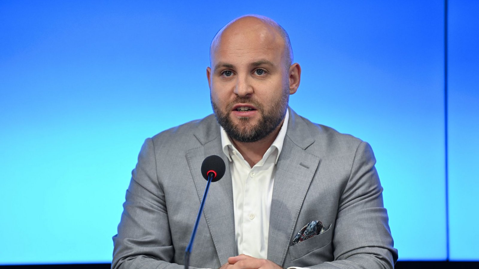 Markus Frohnmaier ist einer von zwei Vorsitzenden der AfD im Südwesten.Foto: dpa/Bernd Weißbrod