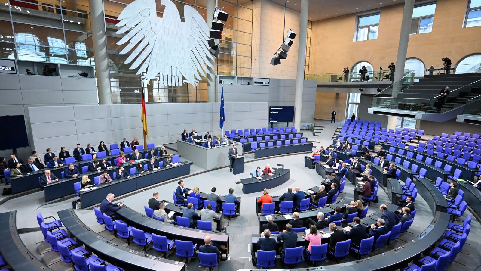 Für ehrenamtliche Tätigkeiten gibt es ab nächstem Jahr höhere Steuervorteile – das beschloss Bundestag am Donnerstag.(Symbolbild)Foto: Elisa Schu/dpa Für ehrenamtliche Tätigkeiten gibt es ab nächstem Jahr höhere Steuervorteile – das beschloss Bundestag am Donnerstag.(Symbolbild)Foto: Elisa Schu/dpa