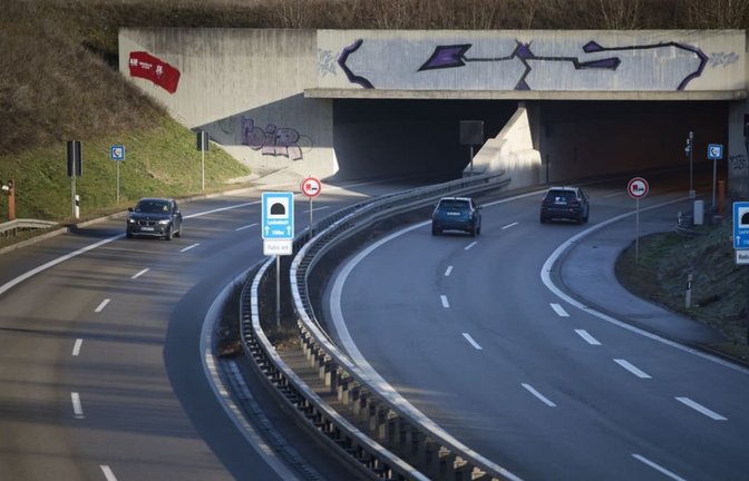 Der Leutenbachtunnel an der B14 wird in der Nacht von Donnerstag auf Freitag gesperrt.<span class='image-autor'>Gottfried Stoppel</span>