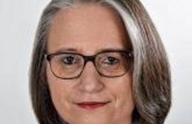 Annette Noller. p