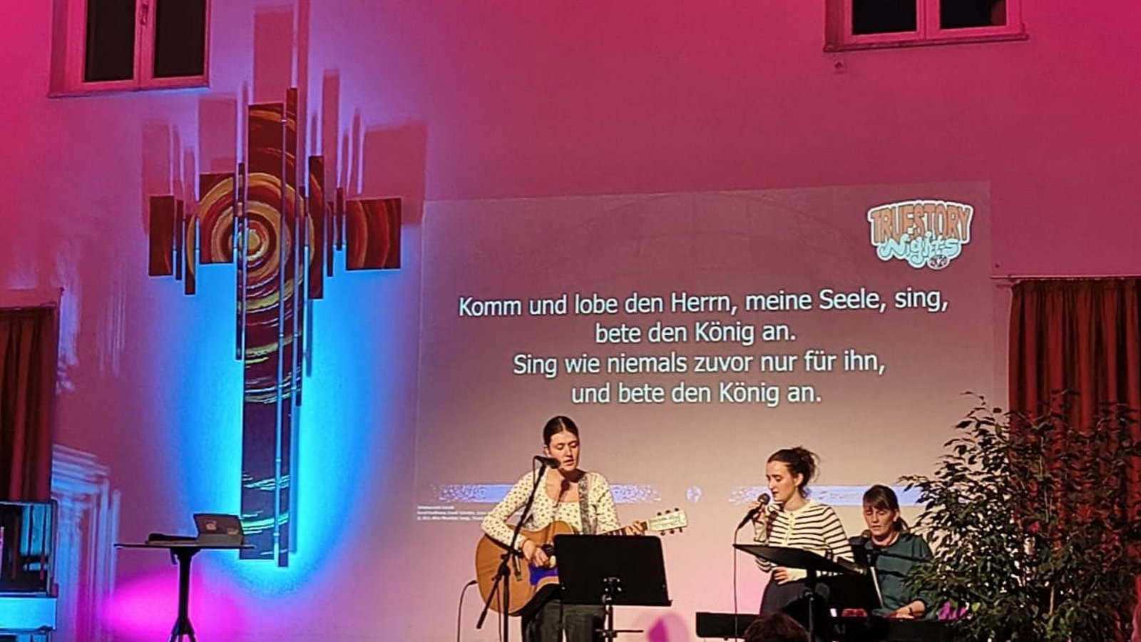 Auch in Sersheim haben sich junge Gläubige getroffen. Foto: EJW VD Auch in Sersheim haben sich junge Gläubige getroffen. Foto: EJW VD