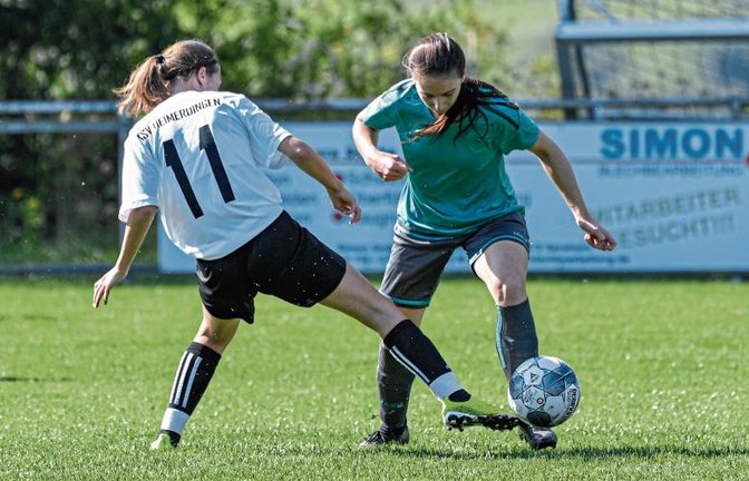 Tamara Lillich (rechts) hat das erste Tor der SGM Sternenfels/Häfnerhaslach zum zwischenzeitlichen 1:1 vorbereitet. Foto: Leitner
