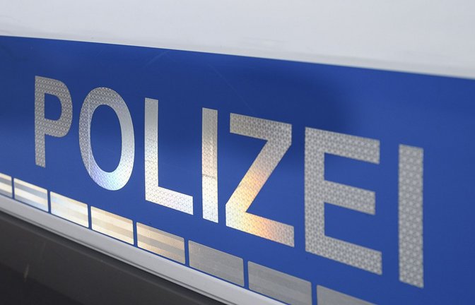 Die Polizei Ochsenhausen hat die Ermittlungen zum Unfall aufgenommen. (Symbolbild)<span class='image-autor'>Foto: dpa/Daniel Vogl</span>
