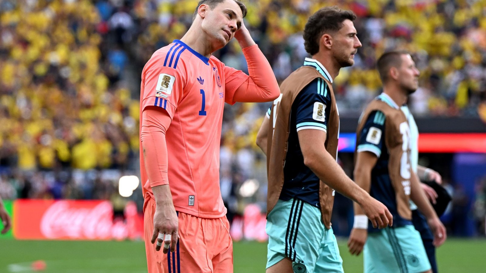 Manuel Neuer ist bei der WM Großtaten noch schuldig geblieben.Foto: Federico Gambarini/dpa Manuel Neuer ist bei der WM Großtaten noch schuldig geblieben.Foto: Federico Gambarini/dpa