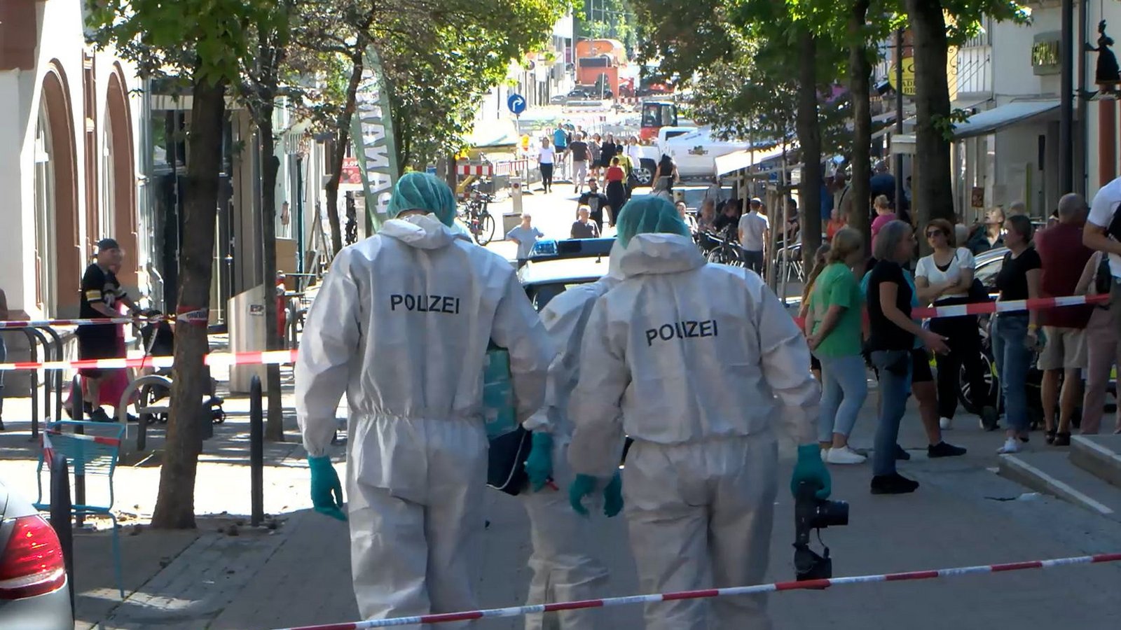 Die Hauptstraße nahe dem Adenauerplatz ist Schauplatz einer Bluttat geworden.Foto: dpa/René Priebe Die Hauptstraße nahe dem Adenauerplatz ist Schauplatz einer Bluttat geworden.Foto: dpa/René Priebe