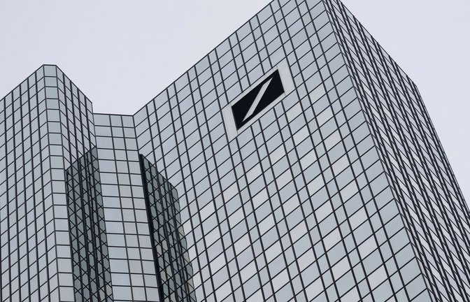 Deutschlands größtes Geldhaus legt Zahlen für das erste Quartal vor. (Archivbild)<span class='image-autor'>Foto: Boris Roessler/dpa</span>