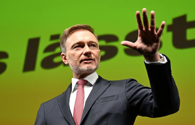 Christian Lindner spricht beim Dreikönigstreffen der FDP in Stuttgart.<span class='image-autor'>Foto: dpa/Bernd Weißbrod</span>