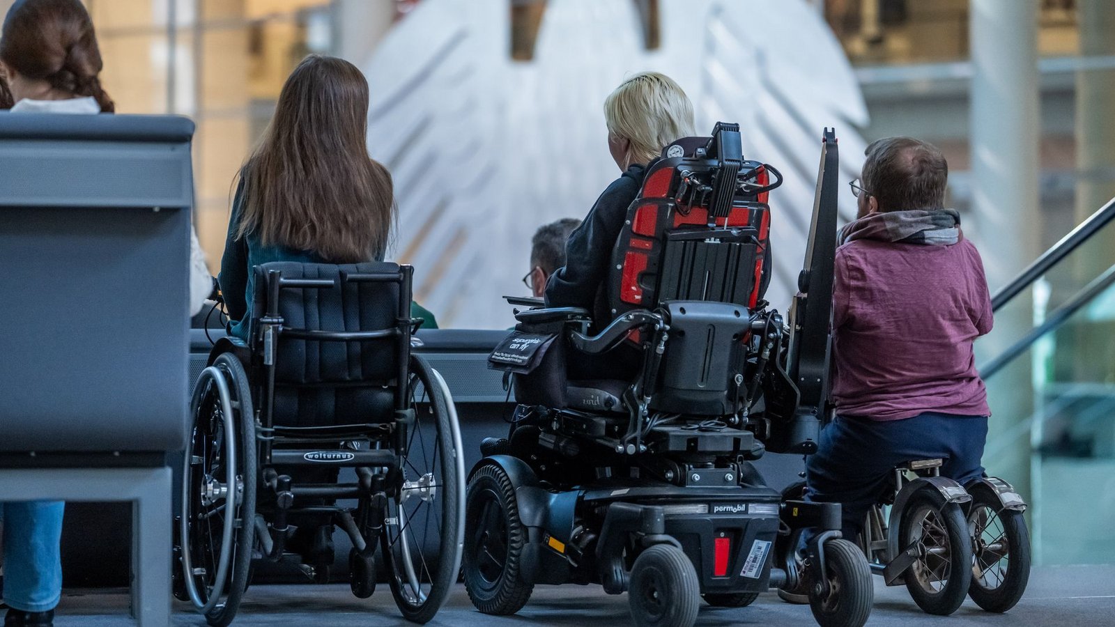 Wie kann da Leben für Menschen mit Behinderungen alltagstauglicher werden? Der Bundestag berät nun über das Behindertengleichstellungsgesetz.Foto: Michael Kappeler/dpa