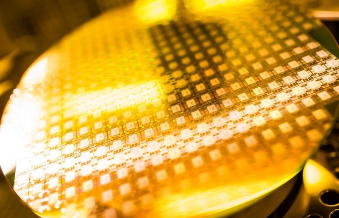 Bosch erhält für seine US-Chipfabrik eine Millionenförderung. (Symbolbild)<span class='image-autor'>Christoph Schmidt/dpa</span>