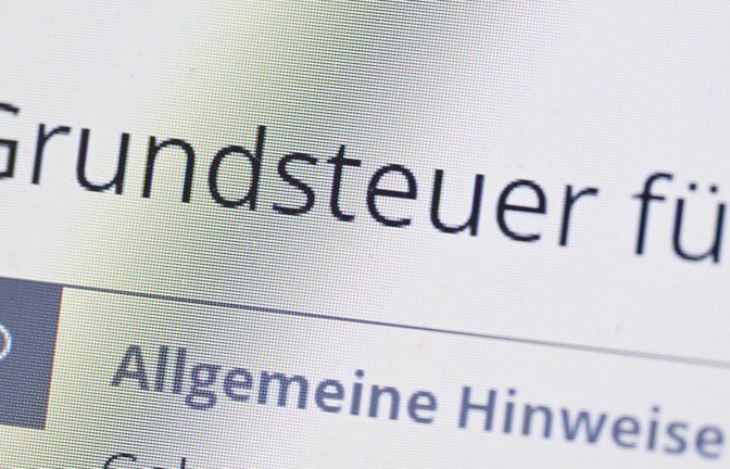Wie viel Grundsteuer  sie ab  2025 zahlen muss, weiß  erst eine Minderheit der Steuerpflichtigen im Land.<span class='image-autor'>Foto: dpa/Bernd Weißbrod</span>