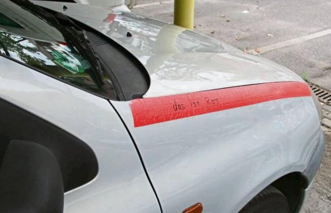 Im Vaihinger Köpfwiesenparkhaus bestehen auch Menschen mit Rot-Grün-Schwäche den Sehtest. Foto: Rostek