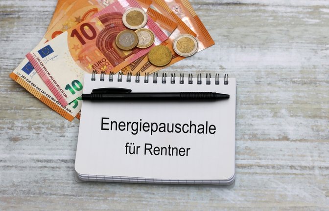 Im Dezember erhalten auch Rentner die Energiepauschale.<span class='image-autor'>Foto: Racamani / shutterstock.com</span>