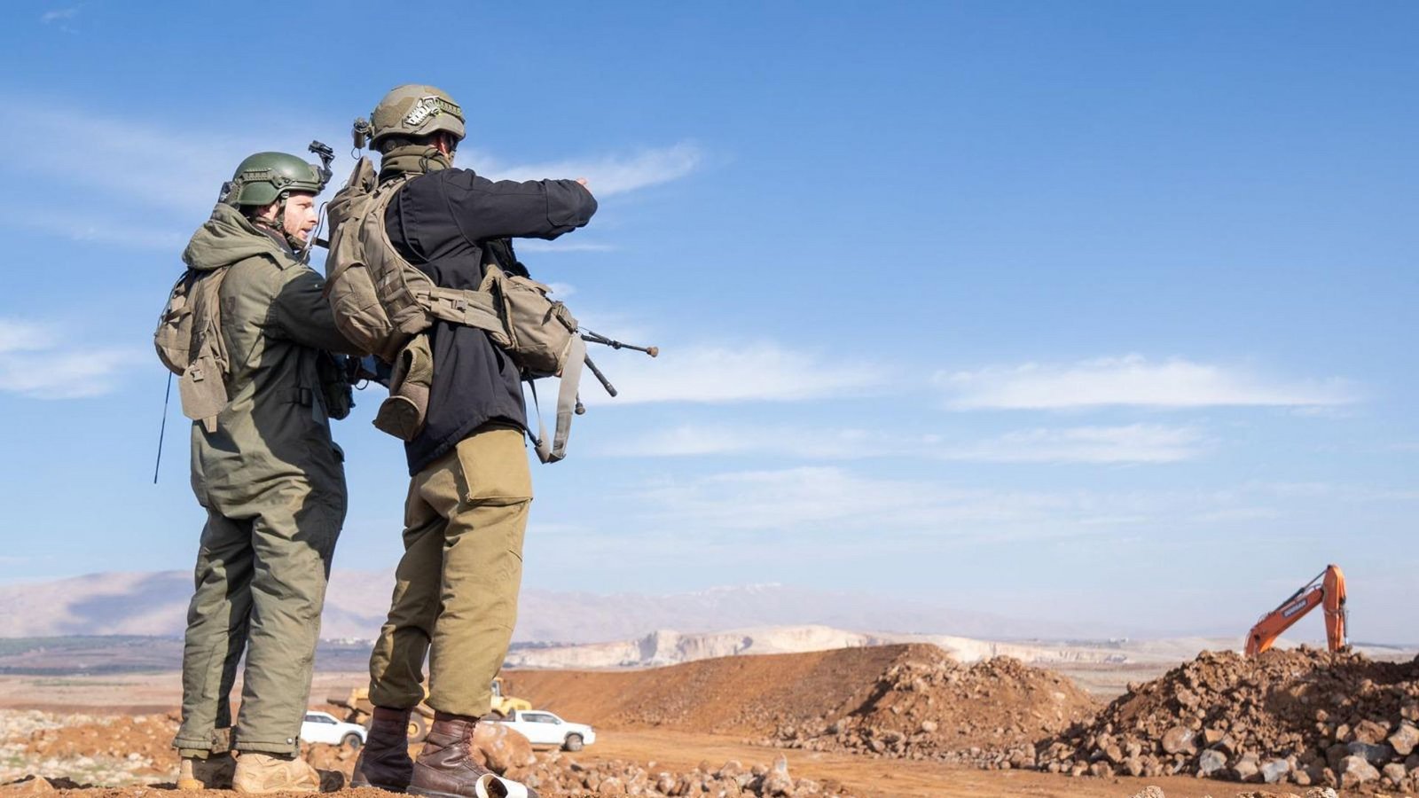 Die Israelischen Verteidigungsstreitkräfte (IDF) haben am Freitag ihre Präsenz auf den von Israel annektierten Golanhöhen verstärkt, als die Rebellen in Syrien nach Süden vorrückten.Foto: dpa/Israel Defense Forces