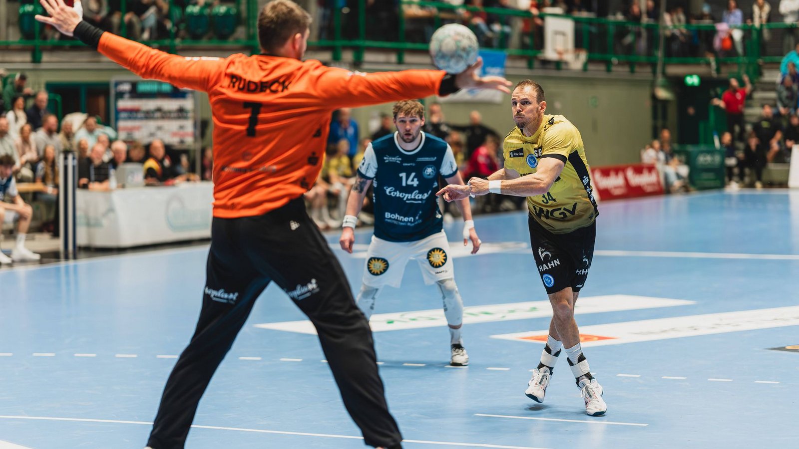 Kai Häfner traf acht Mal, scheiterte aber auch mit drei Siebenmetern an BHC-Keeper Christopher Rudeck.Foto: IMAGO/Eibner