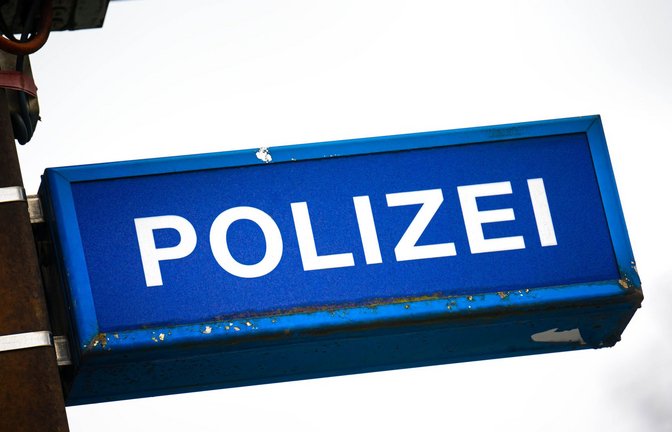 Schlechter Zustand der Gebäude, veralteter Wagenpark: die Mängelliste der Polizeigewerkschaft ist lang.<span class='image-autor'>Foto: dpa</span>