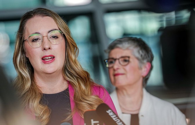 Fraktionschefinnen Dröge und Haßelmann (r.): Die Grünen lehnen die vorgelegten Pläne von Union und SPD ab.<span class='image-autor'>Foto: dpa/Kay Nietfeld</span>