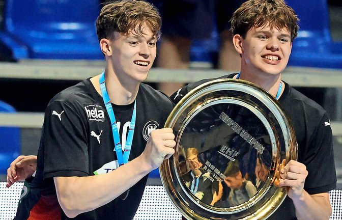 U-18-Europameister: Kalle Gaugisch (links) und Lenn Strobel<span class='image-autor'>Foto: imago/Aleksandar Djorovic</span>
