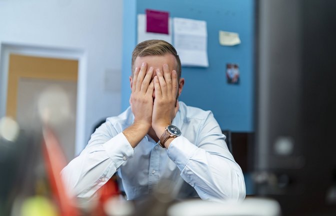 Vor allem im Job macht man Fehler und erlebt Misserfolge – darüber zu reden hilft vor allem einem selbst.<span class='image-autor'>Foto: imago/Daniel Ingold</span>