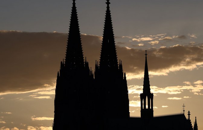Die Tage mit kostenlosem Zugang zum Kölner Dom sind für Touristen gezählt. (Archivbild)<span class='image-autor'>Foto: Rolf Vennenbernd/dpa</span>
