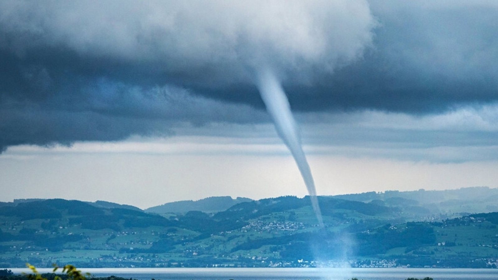 Eine Wasserhose über dem Bodensee (Archivbild).Foto: Eine Wasserhose über dem Bodensee (Archivbild).Foto: 
