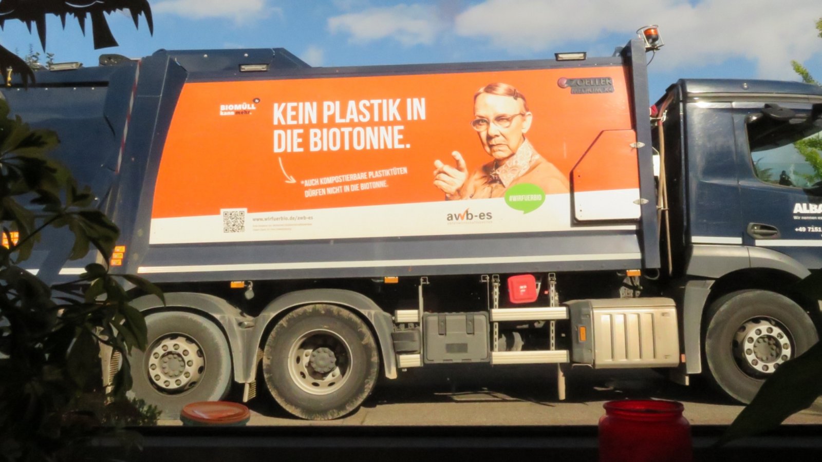 Appell am Morgen von der Straße. Klar, machen wir.  Foto: Arning