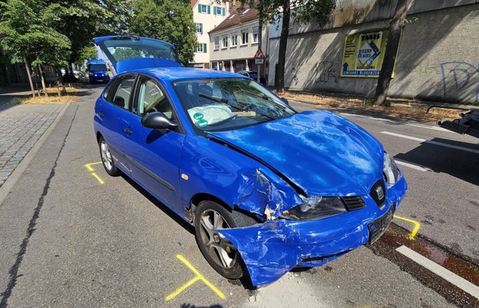 In Stuttgart-Feuerbach kam es am Donnerstagmittag zu einem Unfall.<span class='image-autor'>Andreas Rosar</span>