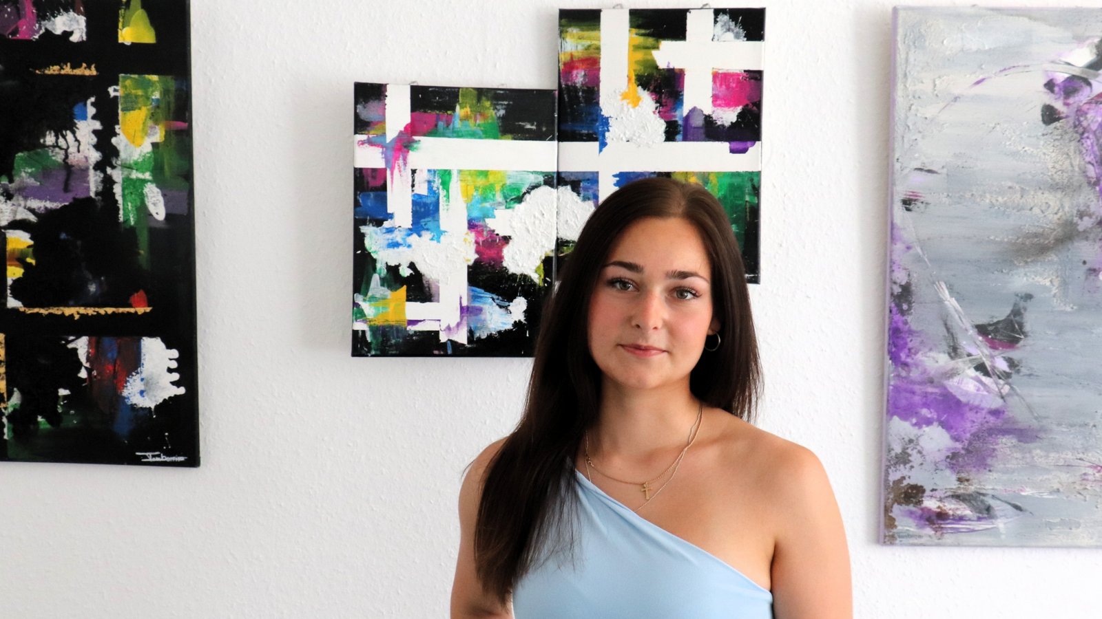 Lia Tamborrini liebt Lila und starke Kontraste. Lia Tamborrini liebt Lila und starke Kontraste.