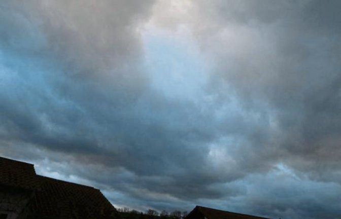 Turbulentes Wochenende mit Sturm, Regen und Sonnenschein. Foto: Bögel