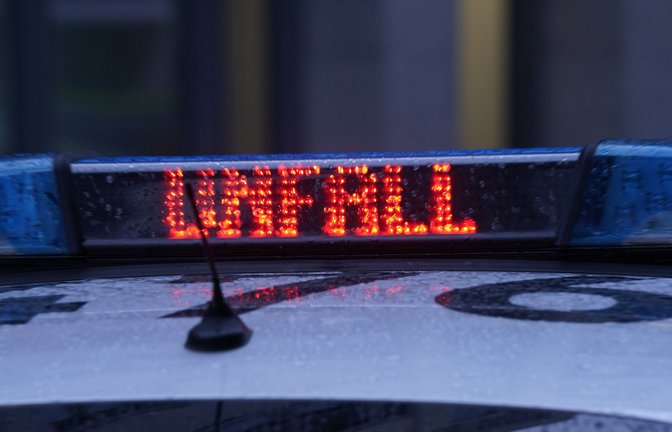Die 53-Jährige wurde  bei dem Unfall leicht verletzt. (Symbolbild)<span class='image-autor'>Foto: dpa/Marcus Brandt</span>