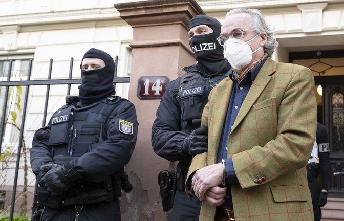 Heinrich Prinz Reuß steht nun vor Gericht.<span class='image-autor'>Foto: dpa/Boris Roessler</span>