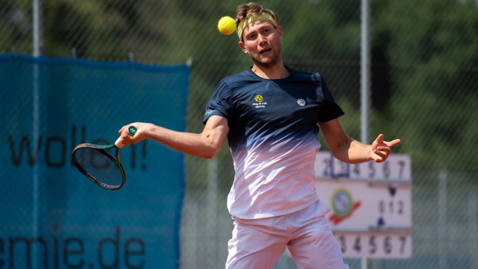 Adrian Kohler muss mit den Herren des VfL Sindelfingen wohl aus der Tennis-Regionalliga absteigen.Eibner/Michael Memmler Adrian Kohler muss mit den Herren des VfL Sindelfingen wohl aus der Tennis-Regionalliga absteigen.Eibner/Michael Memmler